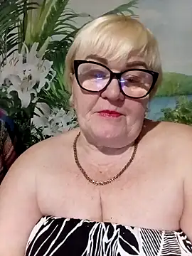 VioletSweet5566 online show from 04.19.26