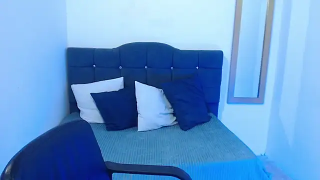 Snapshot of SamantaSweett_ chatting on 02.13.26 SamantaSweett online show from 02.13.26