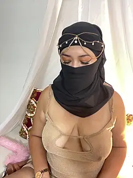 Amyraa  online show from 09.13.25