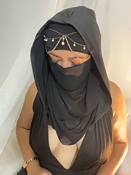 Amyraa  online show from 09.24.25