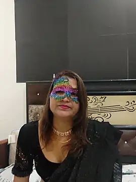 HORNYDIVYABABY online show from 04.21.26