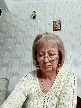 AlikaSwan5821 online show from 10.09.25