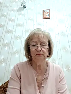 AlikaSwan5821 online show from 11.07.25