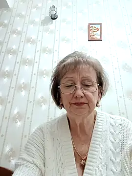 AlikaSwan5821 online show from 11.26.25