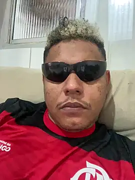 Nillsobluyy online show from 12.21.25