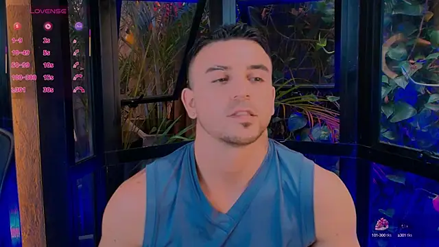 SebasRoman  online show from 09.08.25