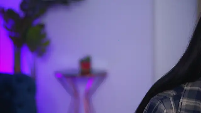 NinaSolenne online show from 11.29.25