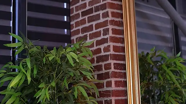 MillaSerene online show from 10.08.25