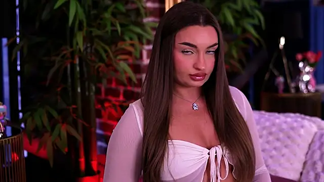 MillaSerene online show from 02.01.26