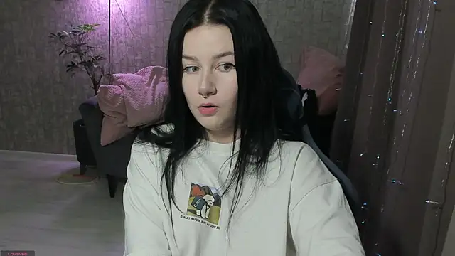 AlinaGreeeen online show from 09.18.25