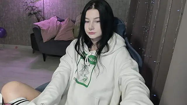 AlinaGreeeen online show from 09.22.25
