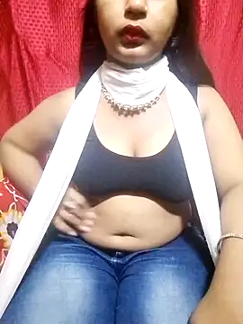 Snapshot of Babe_Doll04 chatting on 09.23.25 Babe Doll04 online show from 09.23.25