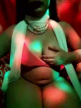 Snapshot of Babe_Doll04 chatting on 10.02.25 Babe Doll04 online show from 10.02.25