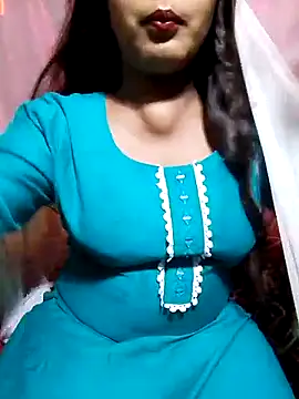 Snapshot of Babe_Doll04 chatting on 10.06.25 Babe Doll04 online show from 10.06.25