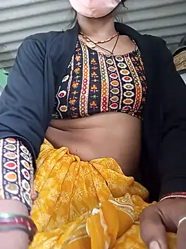 Snapshot of MISS_LOVE_001 chatting on 10.23.25 MISS LOVE 001 online show from 10.23.25