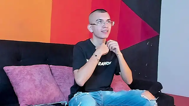 RowanCley online show from 09.25.25