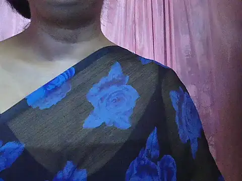 Snapshot of priya_rider chatting on 06.09.26 priya rider online show from 06.09.26