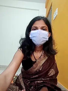 Shivani2002 online show from 12.19.25