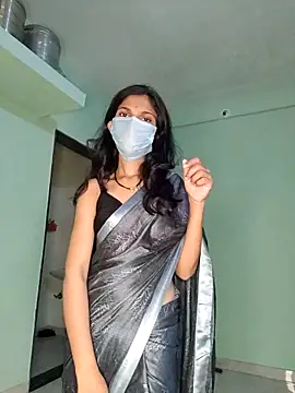 Shivani2002 online show from 02.06.26