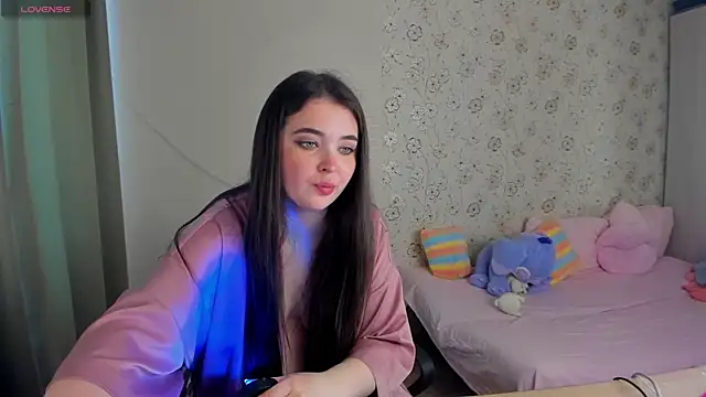 Snapshot of Alice_next_door chatting on 04.23.26 Alice next door online show from 04.23.26
