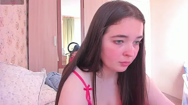 Snapshot of Alice_next_door chatting on 05.29.26 Alice next door online show from 05.29.26