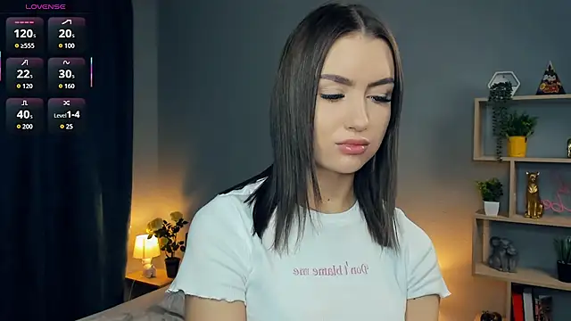 IsaVesco online show from 10.18.25