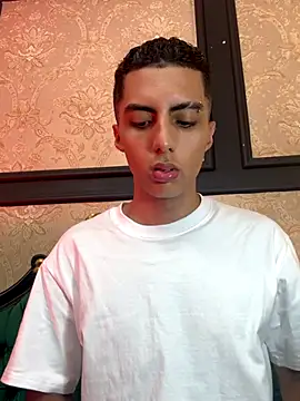 Snapshot of Mister_Obsession chatting on 11.09.25 Mister Obsession online show from 11.09.25