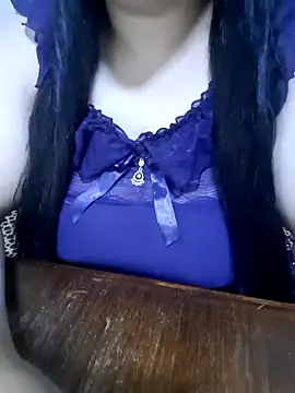 Madam-bezoul- online show from 10.11.25