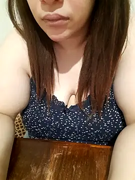 Snapshot of Madam-bezoul- chatting on 02.10.26 Madam-bezoul- online show from 02.10.26