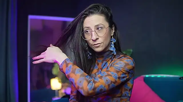 RubyRosa online show from 03.10.26