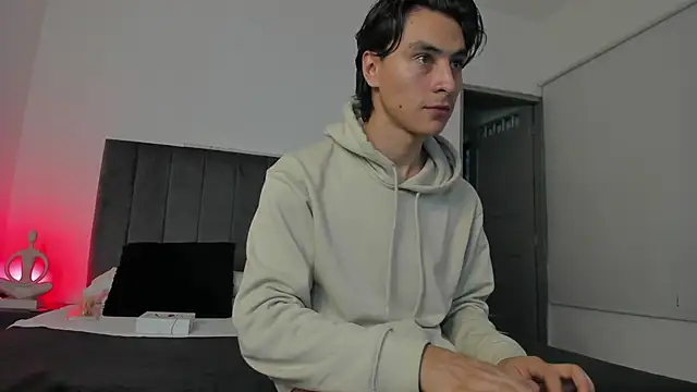 AlexanderHall online show from 09.27.25