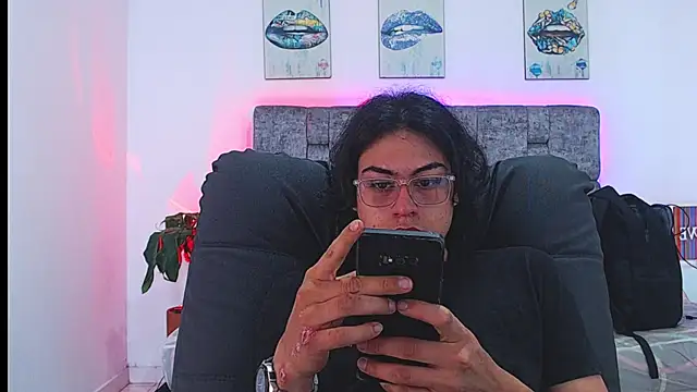 dirty model online show from 09.12.25