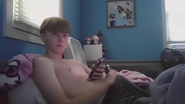 Snapshot of Liam_axel35 chatting on 10.03.25 Liam axel35 online show from 10.03.25