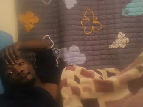 Snapshot of thabang2222 chatting on 11.04.25 thabang2222 online show from 11.04.25