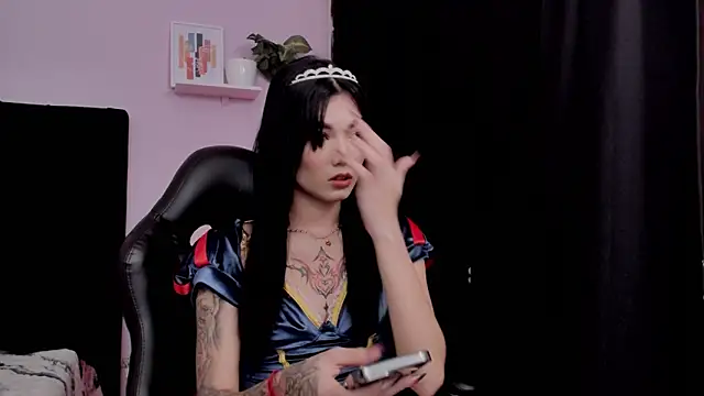 emmabridgerton online show from 11.10.25