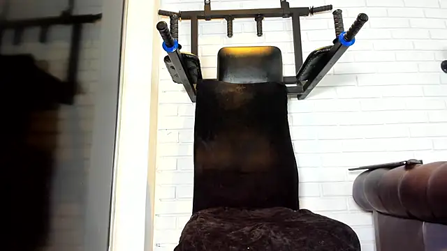 ItaloMoore online show from 09.29.25