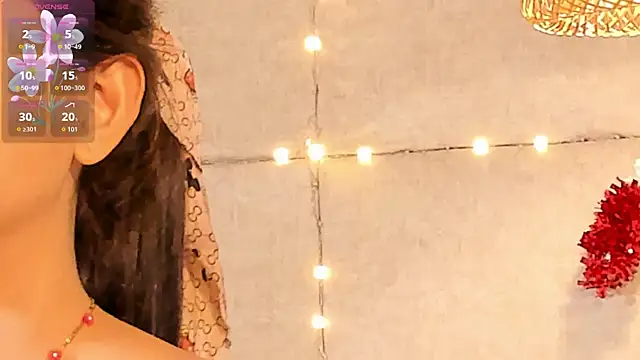 VioletHilton online show from 12.15.25