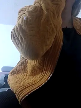 Snapshot of Nataly_Foley chatting on 10.29.25 Nataly Foley online show from 10.29.25