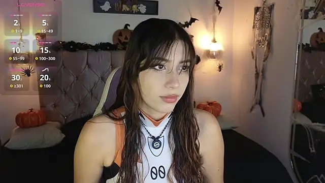 Snapshot of lila_min chatting on 10.16.25 lila min online show from 10.16.25