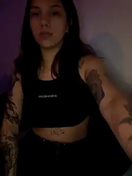 Snapshot of Kissmalditox chatting on 11.07.25 Kissmalditox online show from 11.07.25