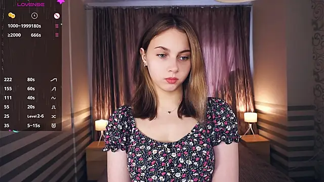 NylaNadler online show from 10.04.25