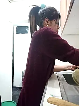 toxic sweet  online show from 11.28.25