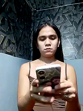 Snapshot of lexyyr17 chatting on 02.01.26 lexyyr17 online show from 02.01.26