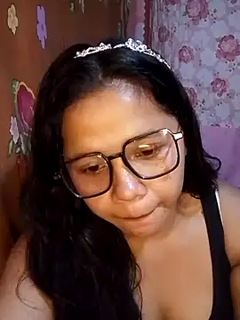 hotmomma8 online show from 04.08.26