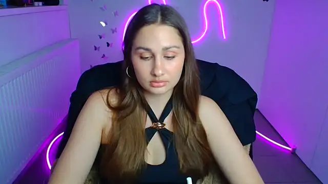 Snapshot of Stefanie_Sweet chatting on 06.18.26 Stefanie Sweet online show from 06.18.26
