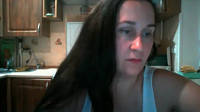 Amandda  online show from 09.13.25