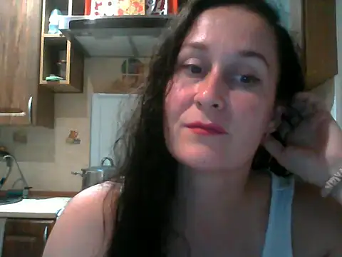 Amandda  online show from 09.19.25