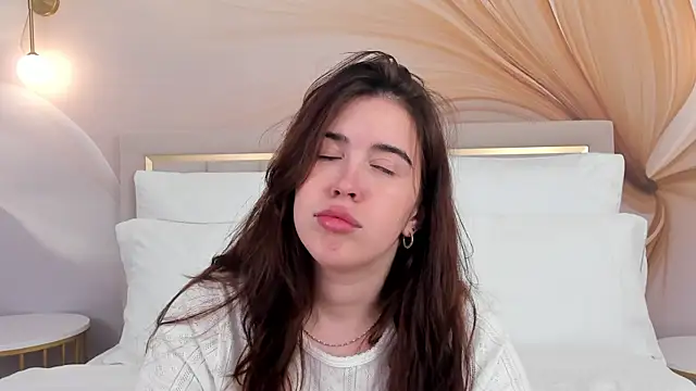 KimberlyBond online show from 09.17.25