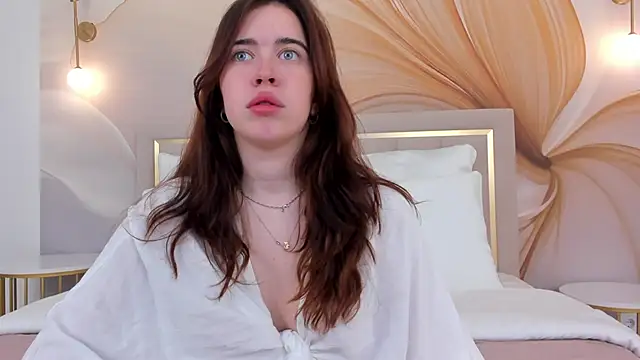 KimberlyBond online show from 09.23.25