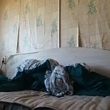 Tupo070481 online show from 04.14.26